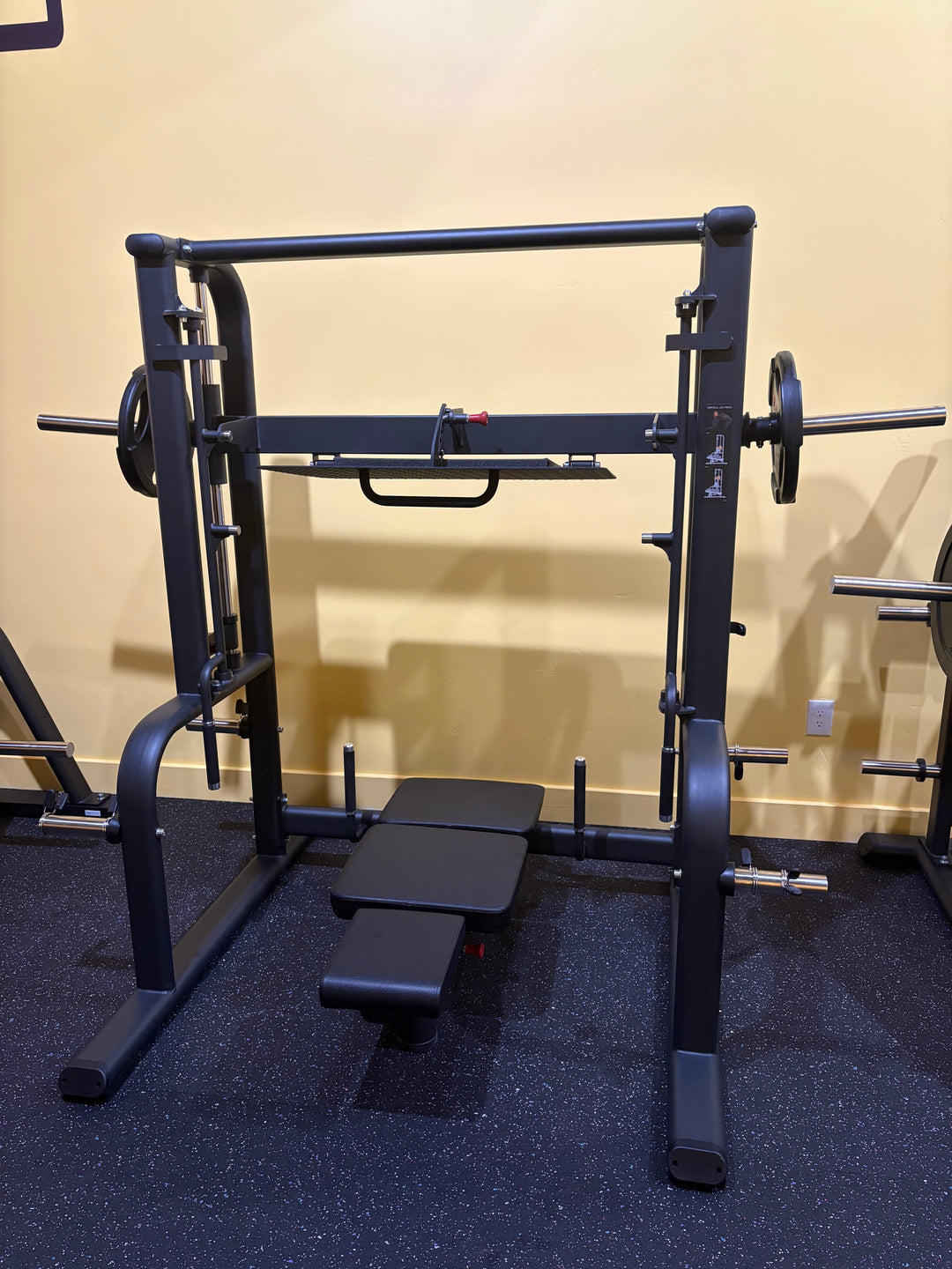 Vertical Leg Press DSH043