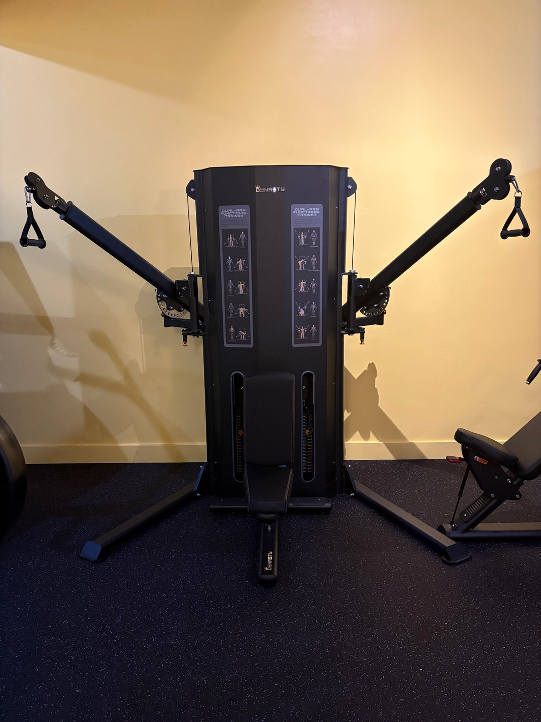Dual-Arm Functional Trainer DRE8046