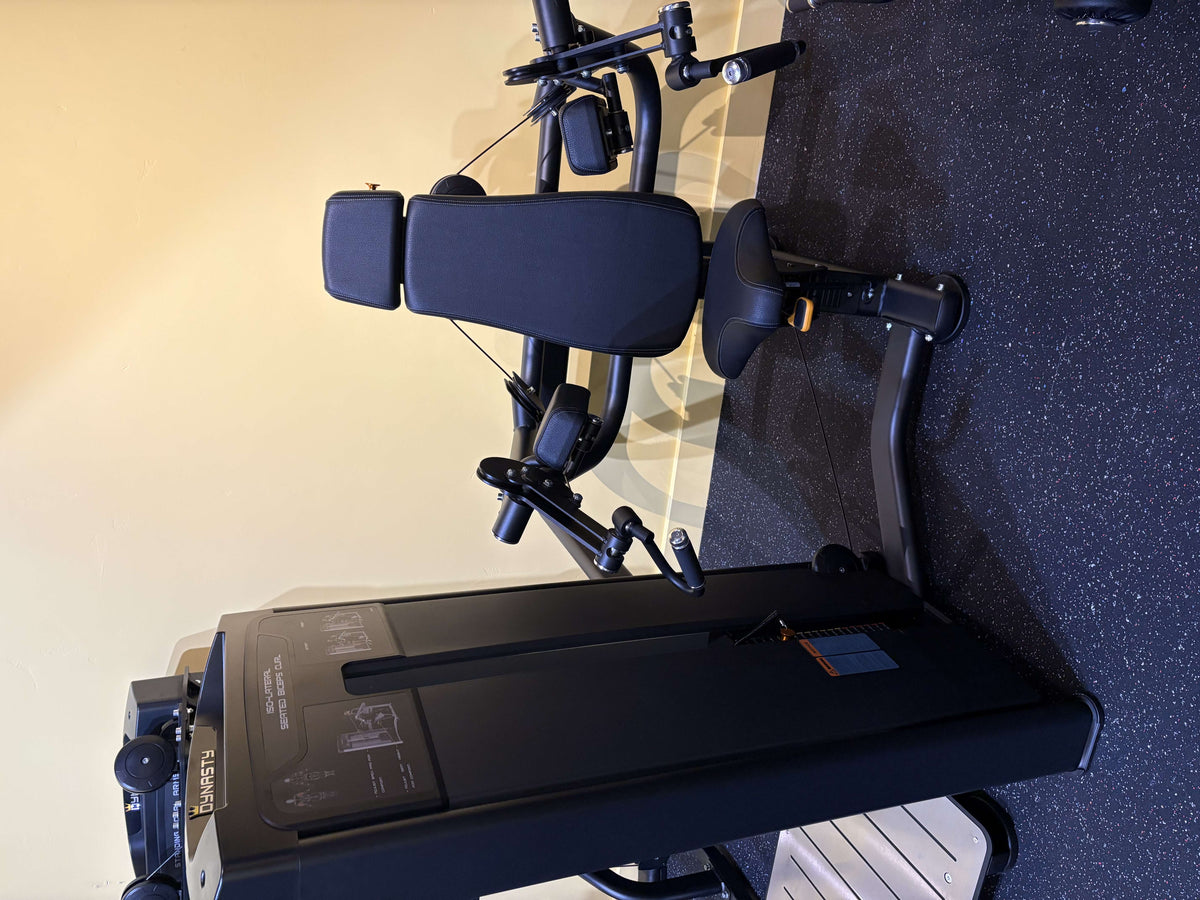 ISO-Lateral Seated Biceps Curl DRE8031