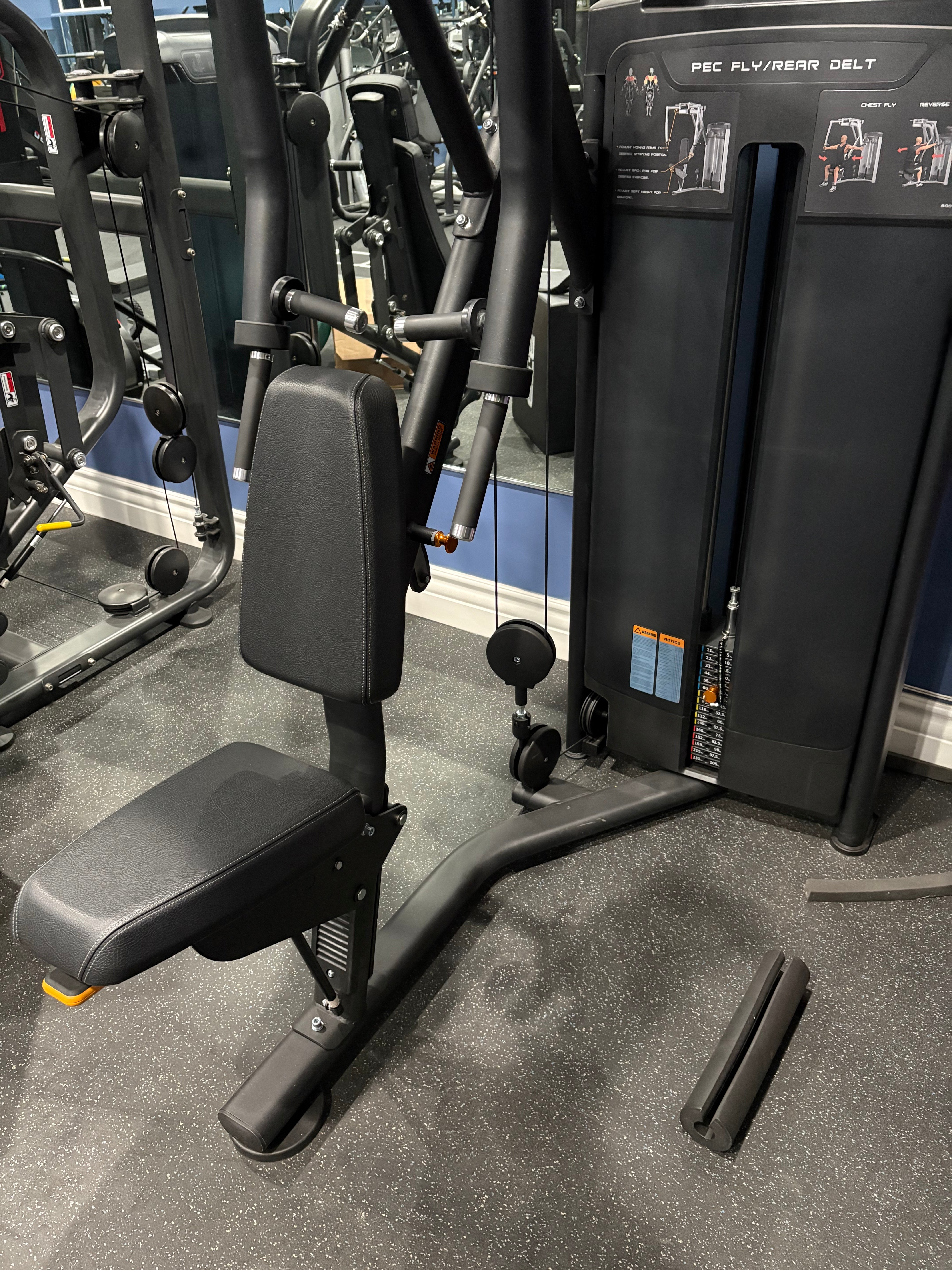 Pectoral Fly/Rear Deltoid DRE8003