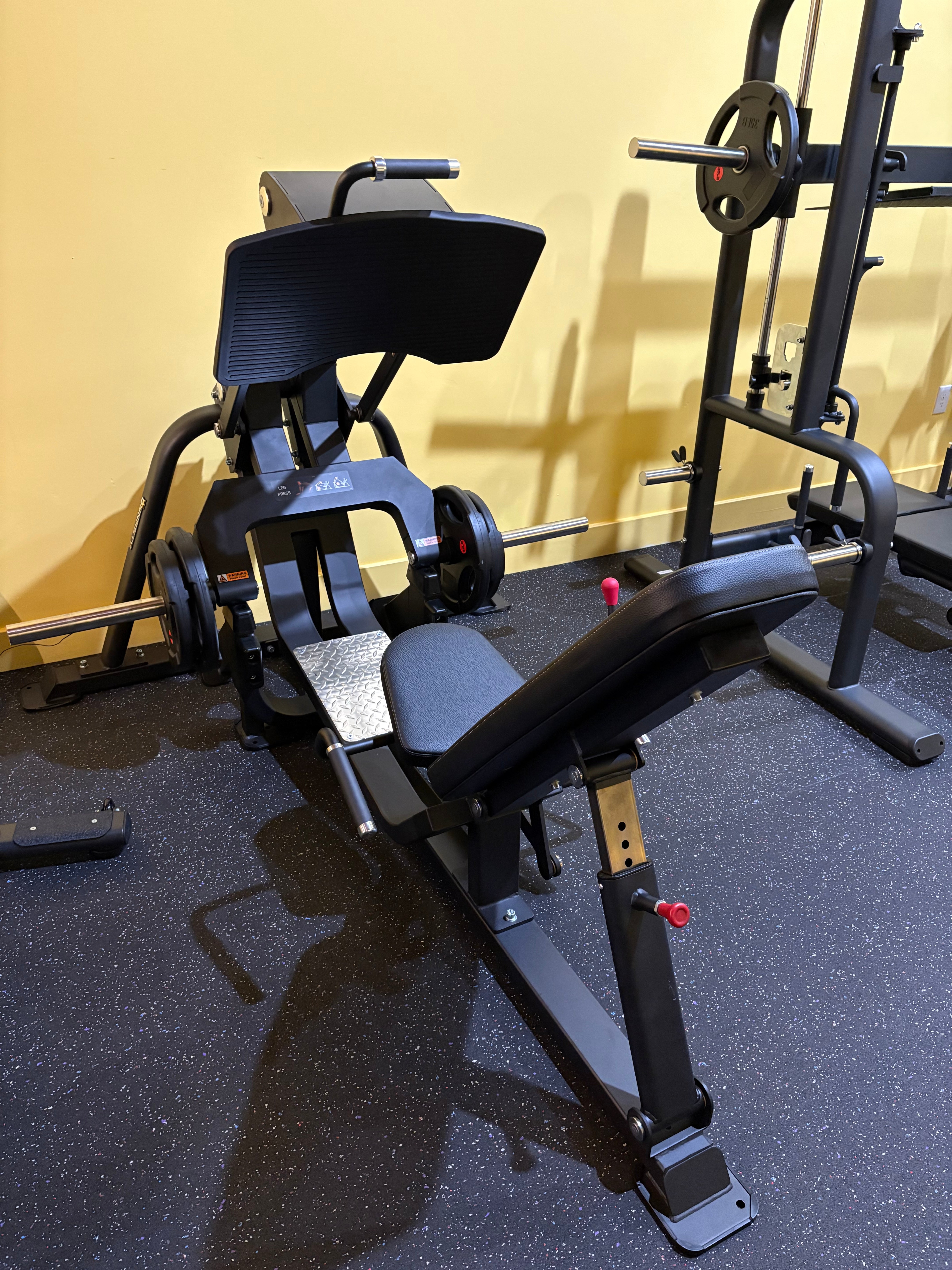 V-Leg Press DSH008